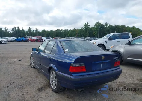 1998 BMW 328 I из США, поврежденный, VIN WBACD3321WAV24404